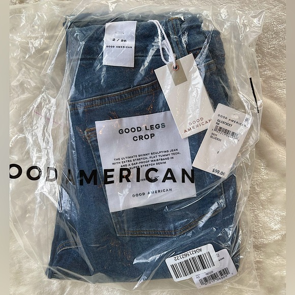 Good American Denim - Good American Good Crop Raw Hem Jean *NWT* 2/26